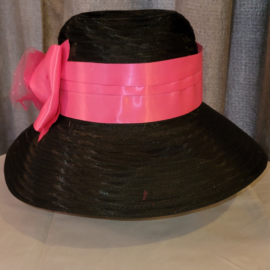 Elegant Black And Pink Women's Hat